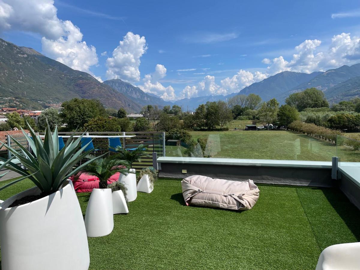 Art B&B Design Costa Volpino Kültér fotó
