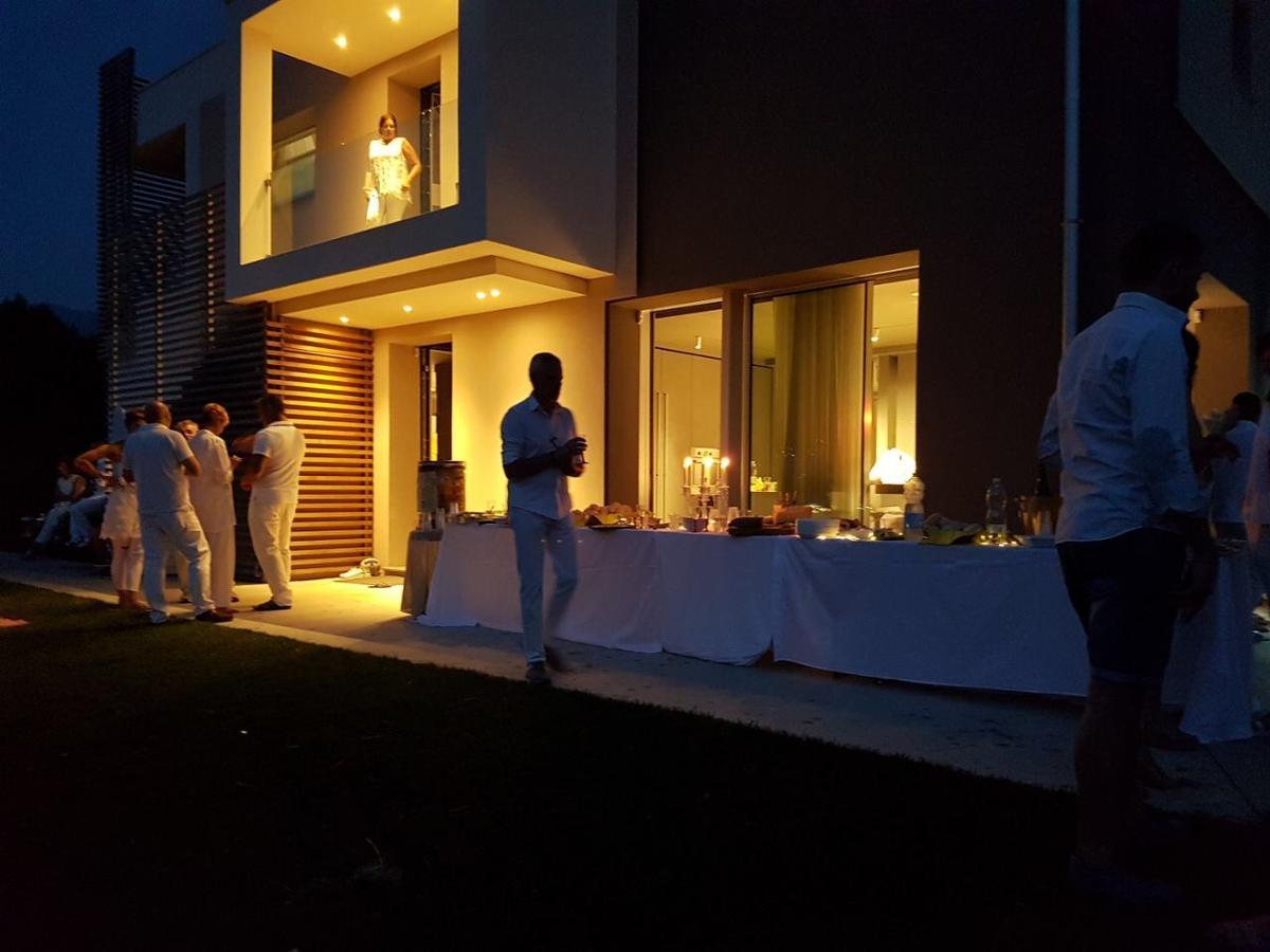 Art B&B Design Costa Volpino Kültér fotó