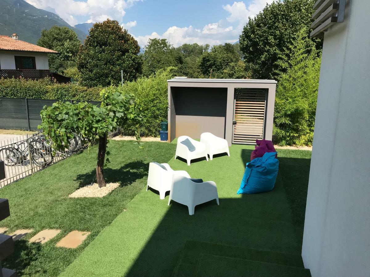 Art B&B Design Costa Volpino Kültér fotó