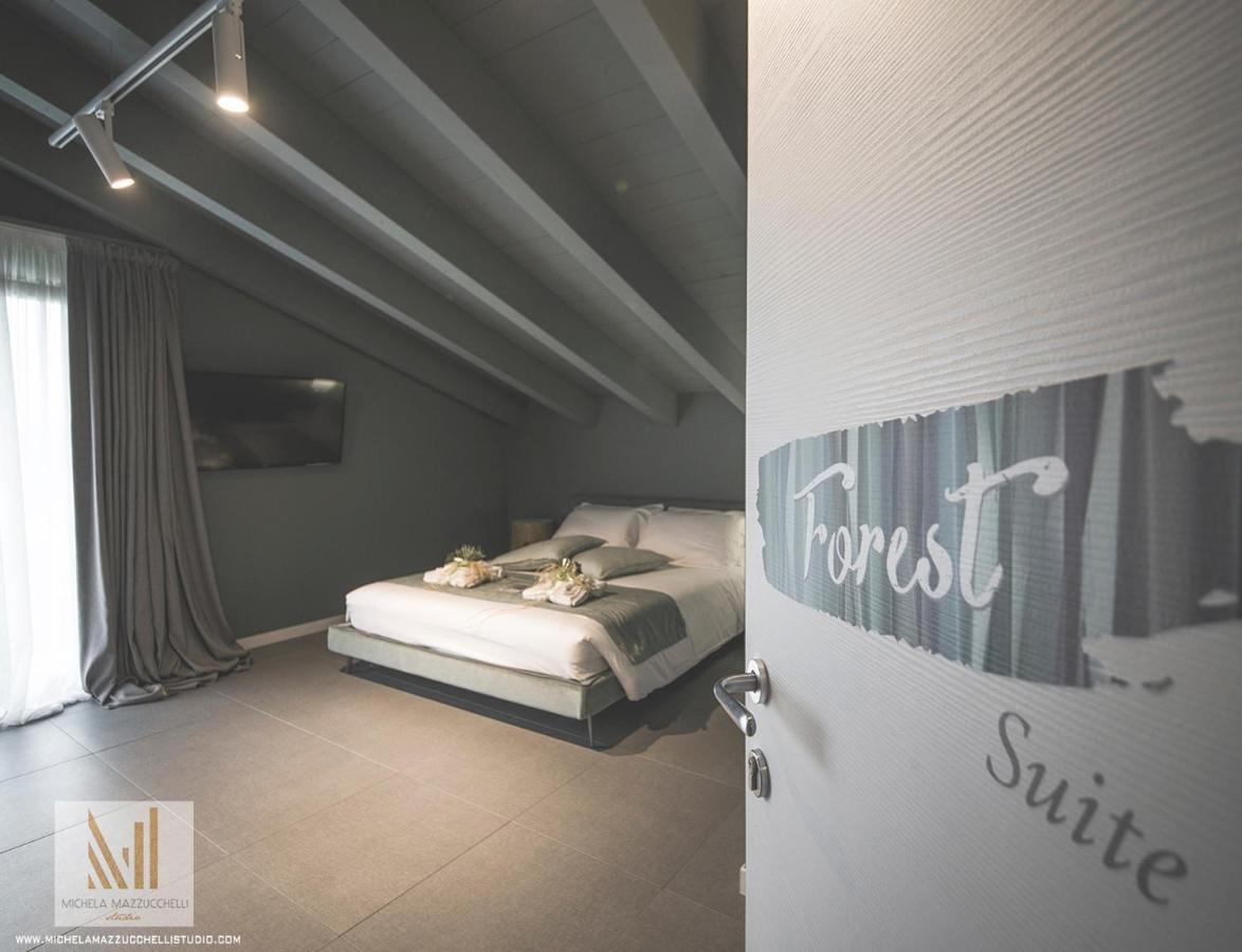 Art B&B Design Costa Volpino Kültér fotó