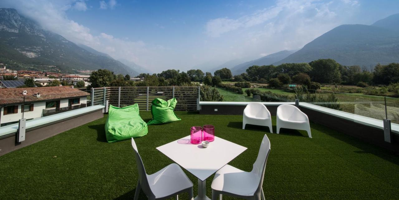 Art B&B Design Costa Volpino Kültér fotó