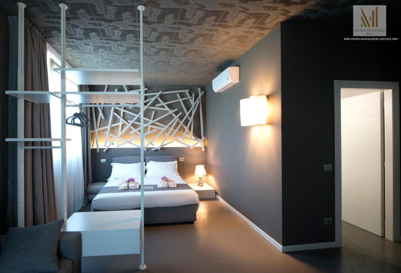 Art B&B Design Costa Volpino Kültér fotó